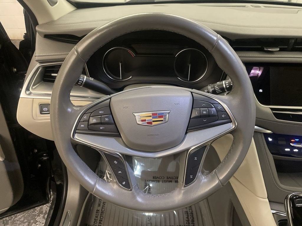 2021 Cadillac XT5 FWD Premium Luxury
