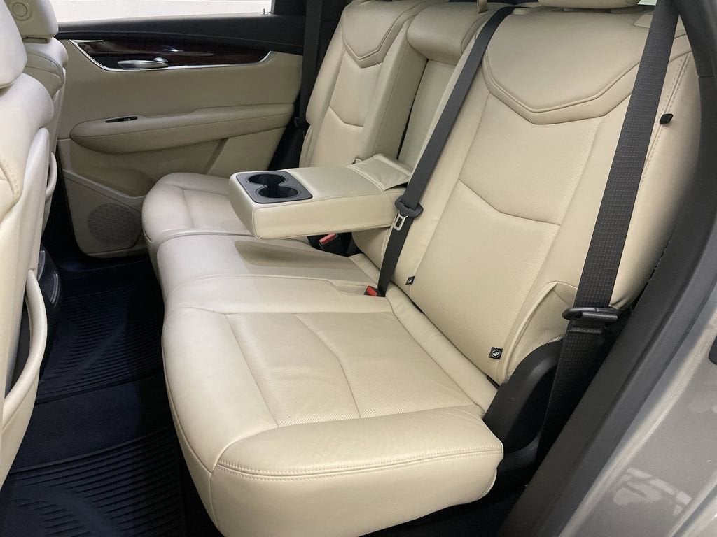 2019 Cadillac XT5 Luxury FWD