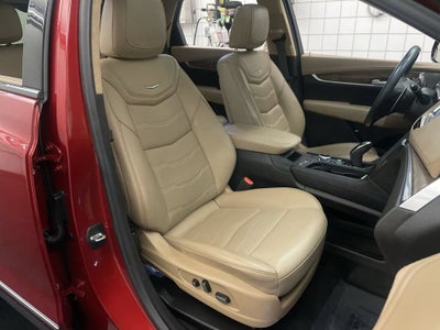 2022 Cadillac XT5 Sport