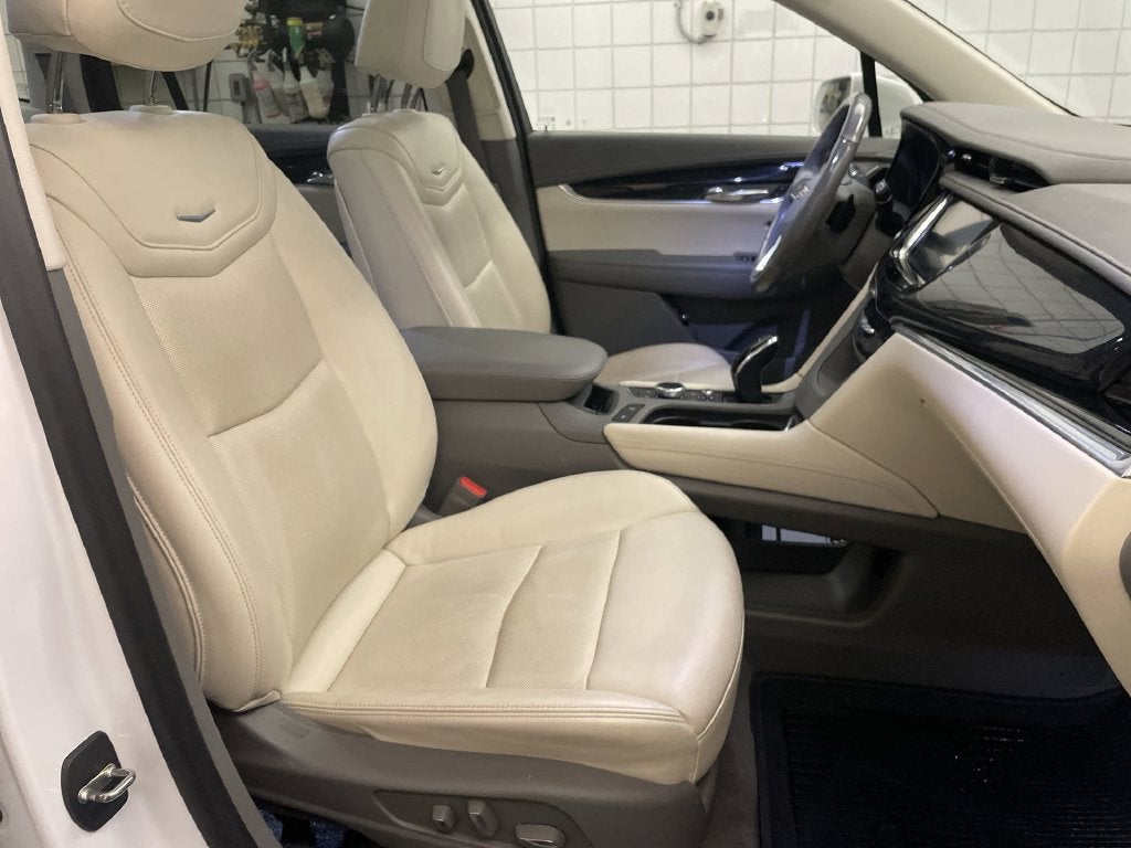 2020 Cadillac XT6 AWD Premium Luxury