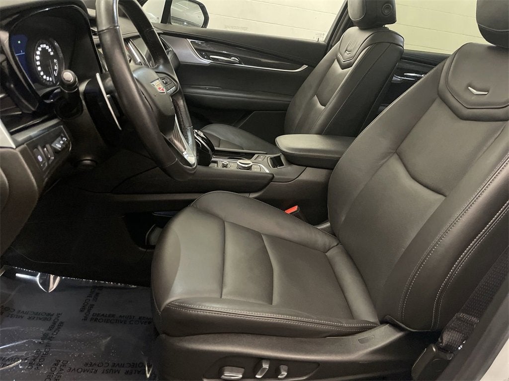 2023 Cadillac XT6 Sport