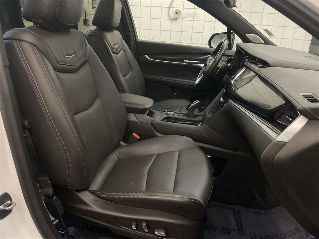 2023 Cadillac XT6 Sport