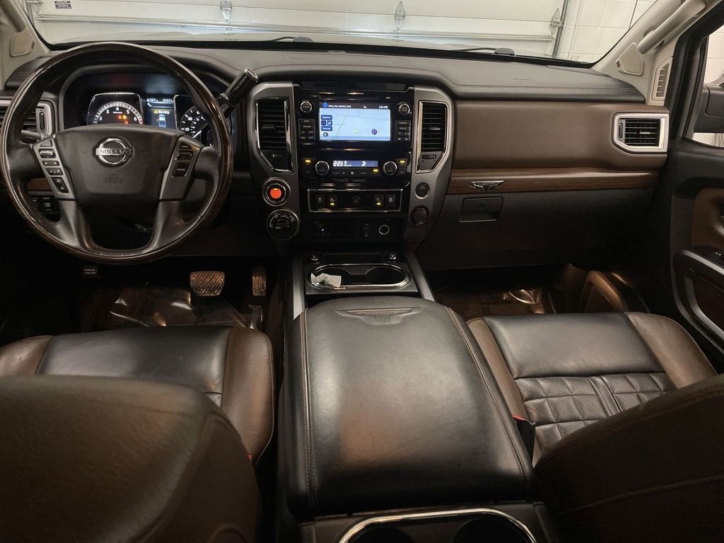 2017 Nissan TITAN Platinum Reserve
