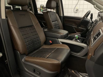 2017 Nissan TITAN Platinum Reserve
