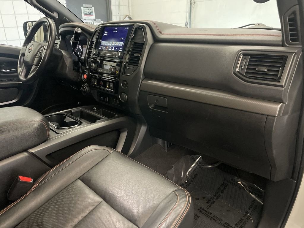 2021 Nissan TITAN Crew Cab PRO-4X 4x4