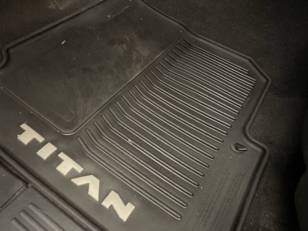 2021 Nissan TITAN Crew Cab PRO-4X 4x4