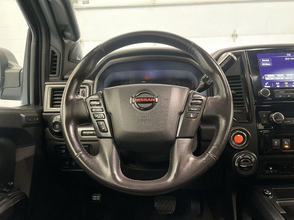 2021 Nissan TITAN Crew Cab PRO-4X 4x4
