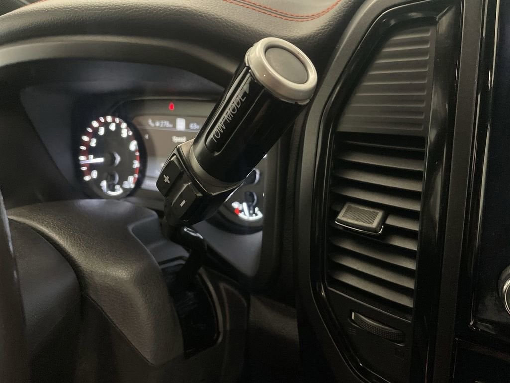 2021 Nissan TITAN Crew Cab PRO-4X 4x4