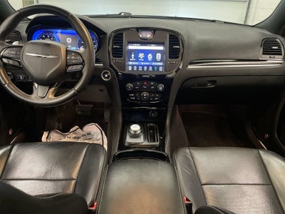 2017 Chrysler 300 300S AWD