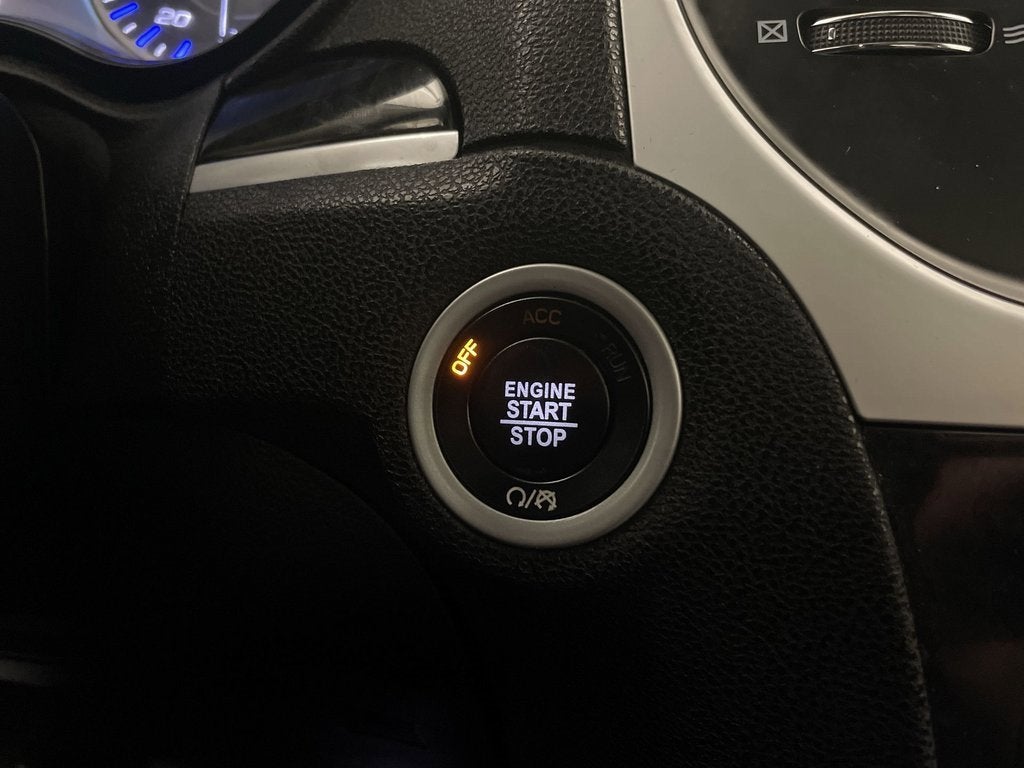 2023 Chrysler 300 Touring L