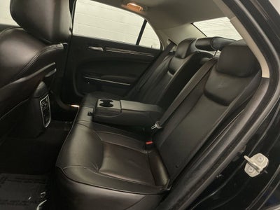 2023 Chrysler 300 Touring L