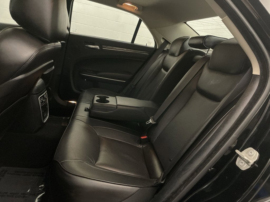 2023 Chrysler 300 Touring L