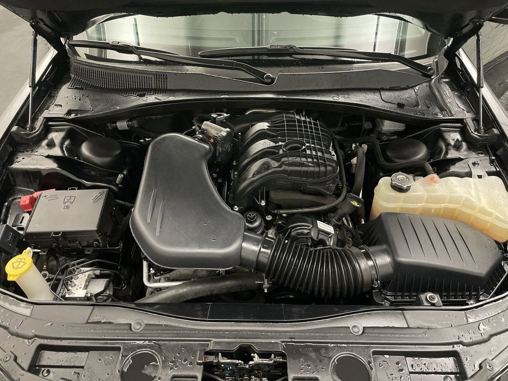 2023 Chrysler 300 Touring L