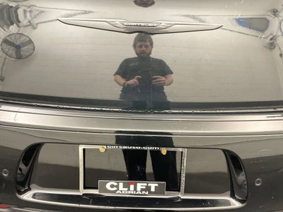 2023 Chrysler 300 Touring L