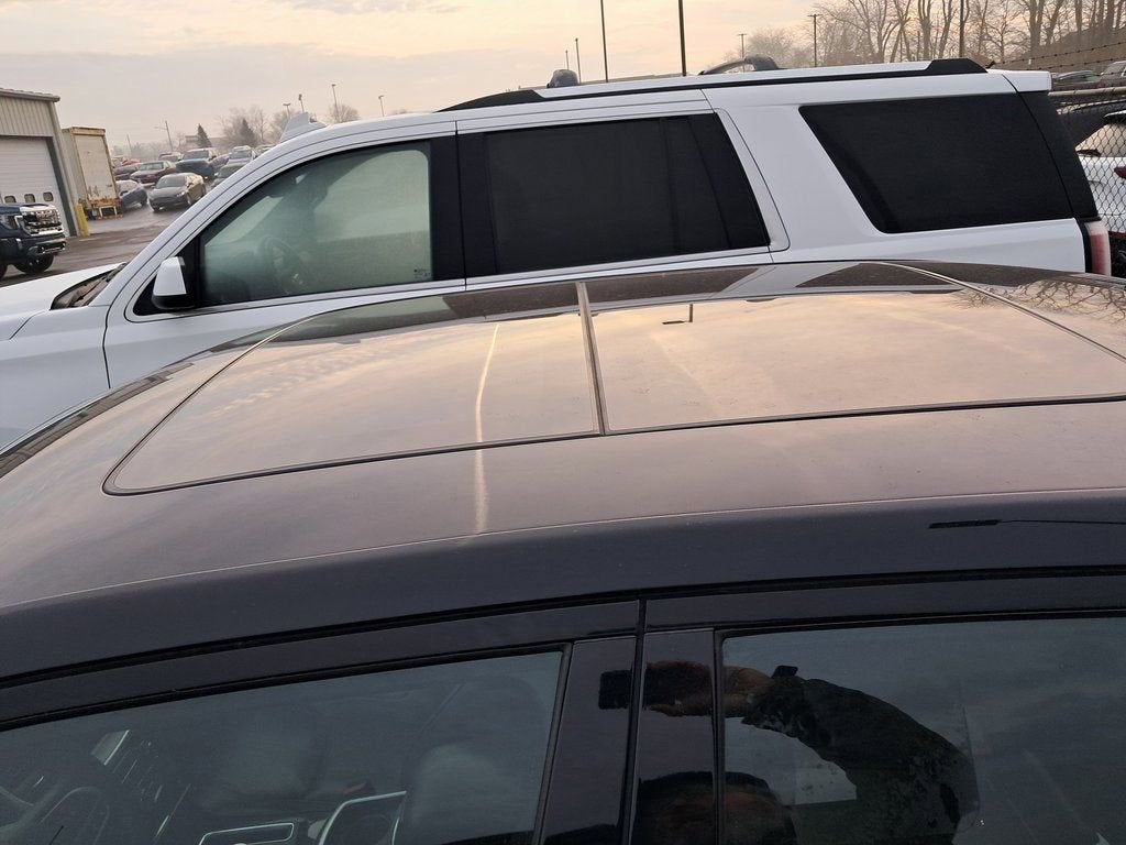 2023 Chrysler 300 Touring L