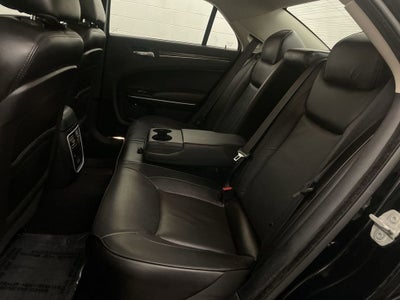 2023 Chrysler 300 Touring L