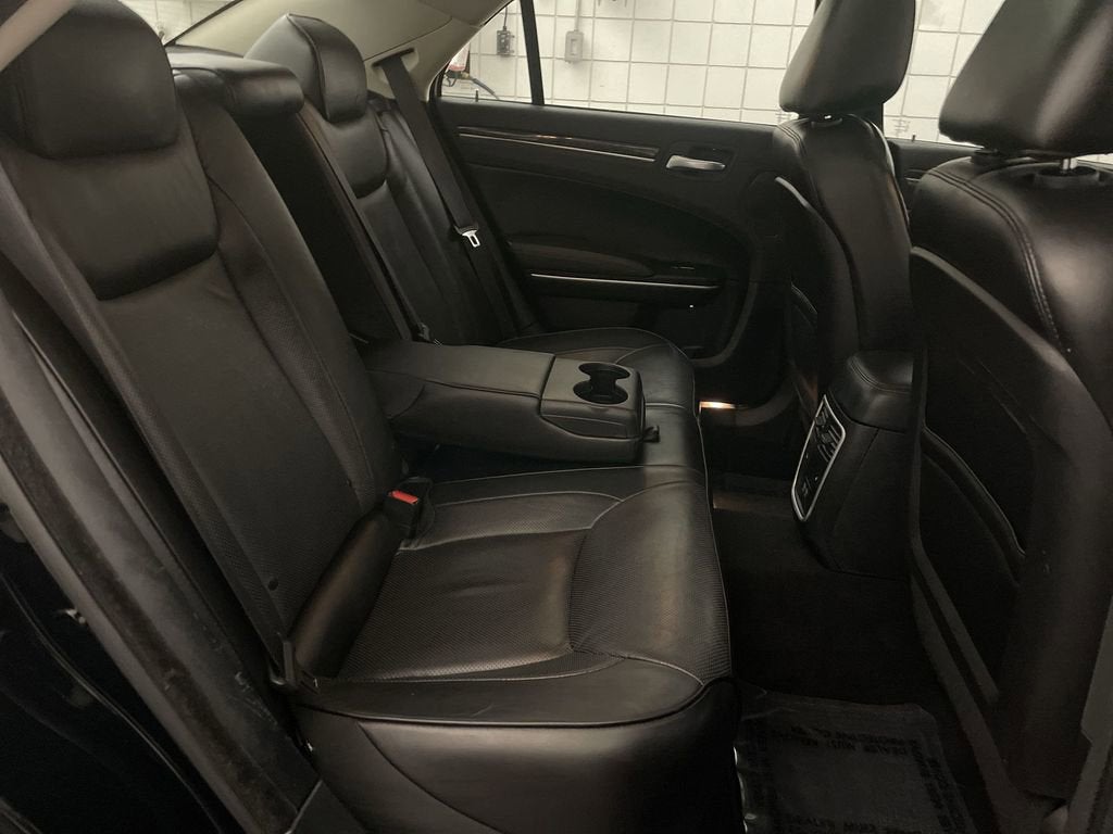 2023 Chrysler 300 Touring L