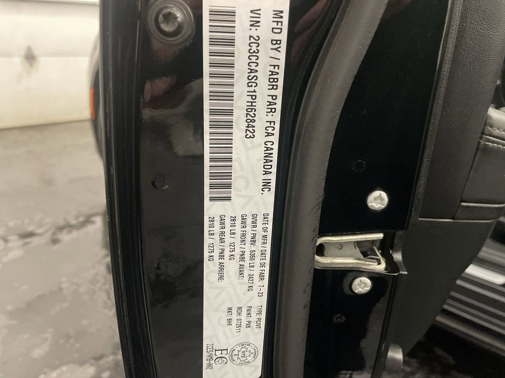 2023 Chrysler 300 Touring L