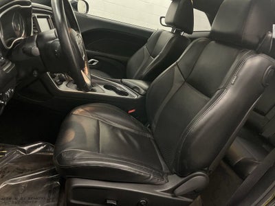 2015 Dodge Challenger SXT Plus