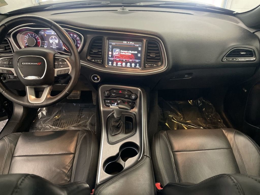 2015 Dodge Challenger SXT Plus