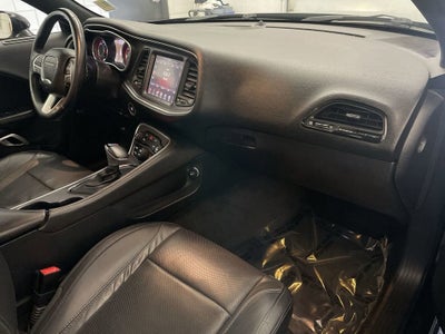 2015 Dodge Challenger SXT Plus