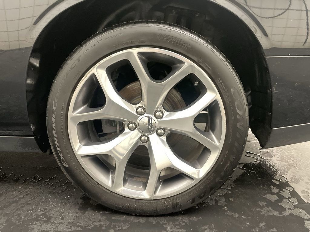 2015 Dodge Challenger SXT Plus