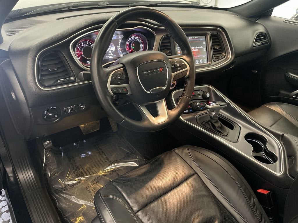 2015 Dodge Challenger SXT Plus