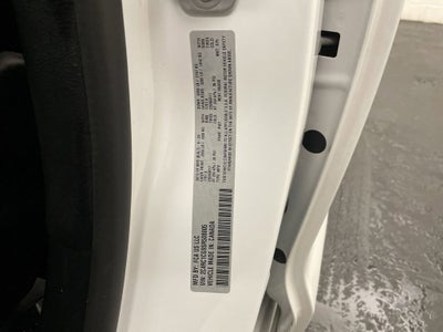 2025 Chrysler Voyager LX