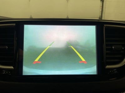 2025 Chrysler Voyager LX