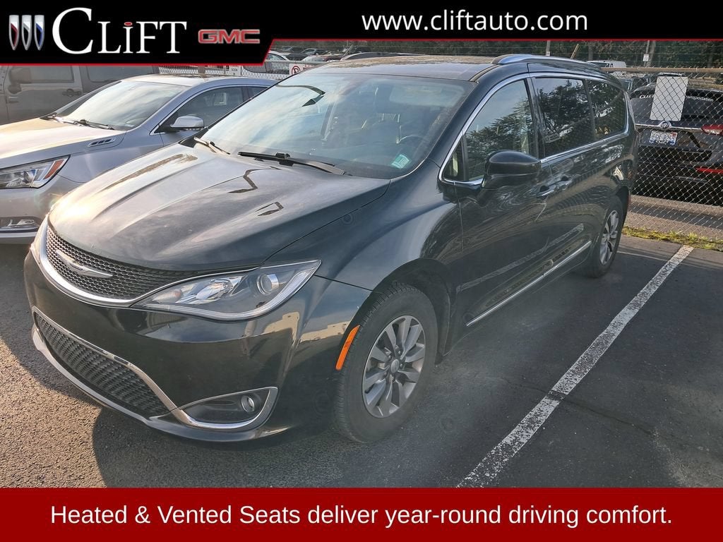 2019 Chrysler Pacifica Touring L Plus