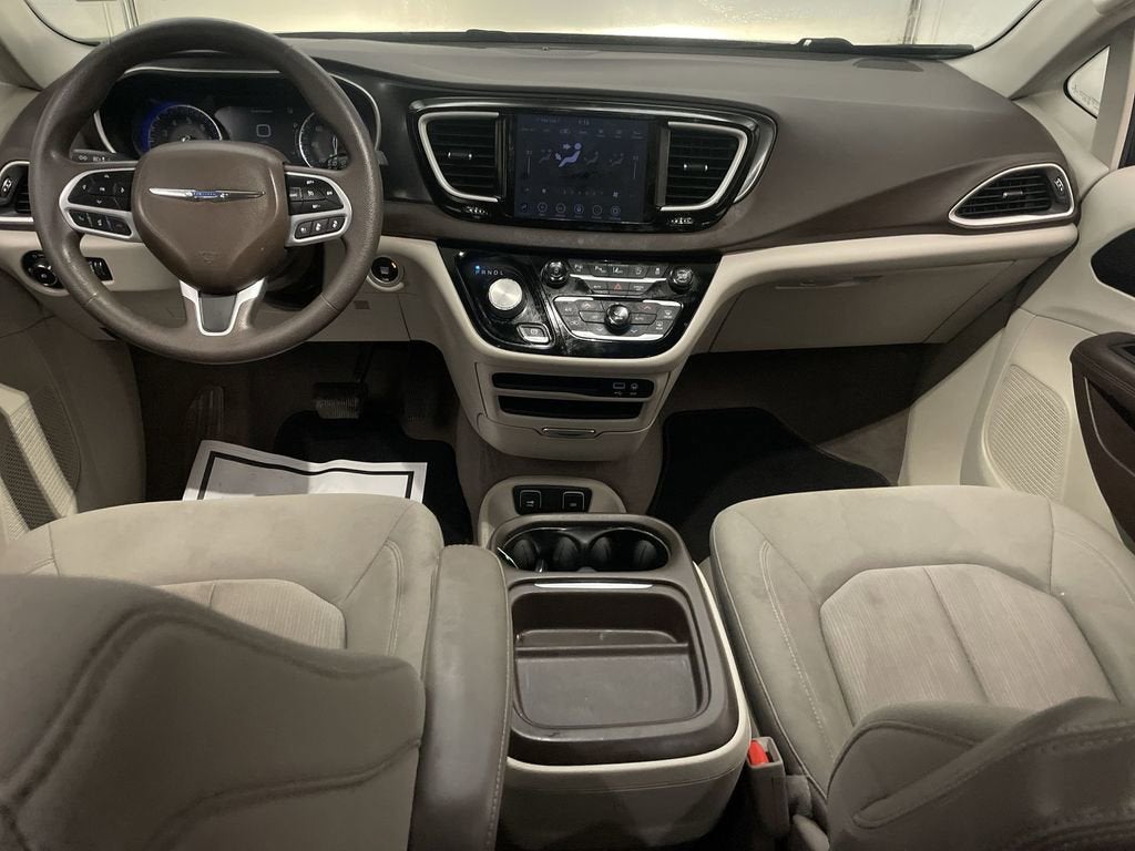 2020 Chrysler Pacifica Touring