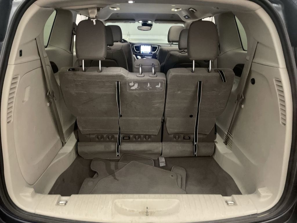 2020 Chrysler Pacifica Touring