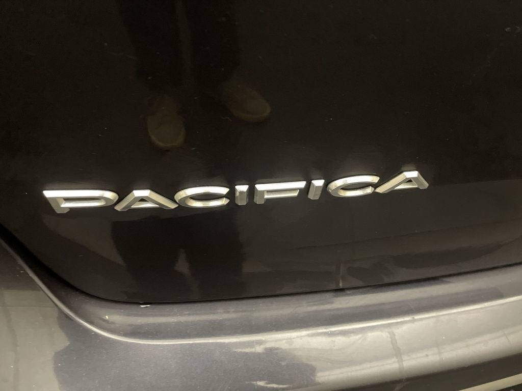 2020 Chrysler Pacifica Touring