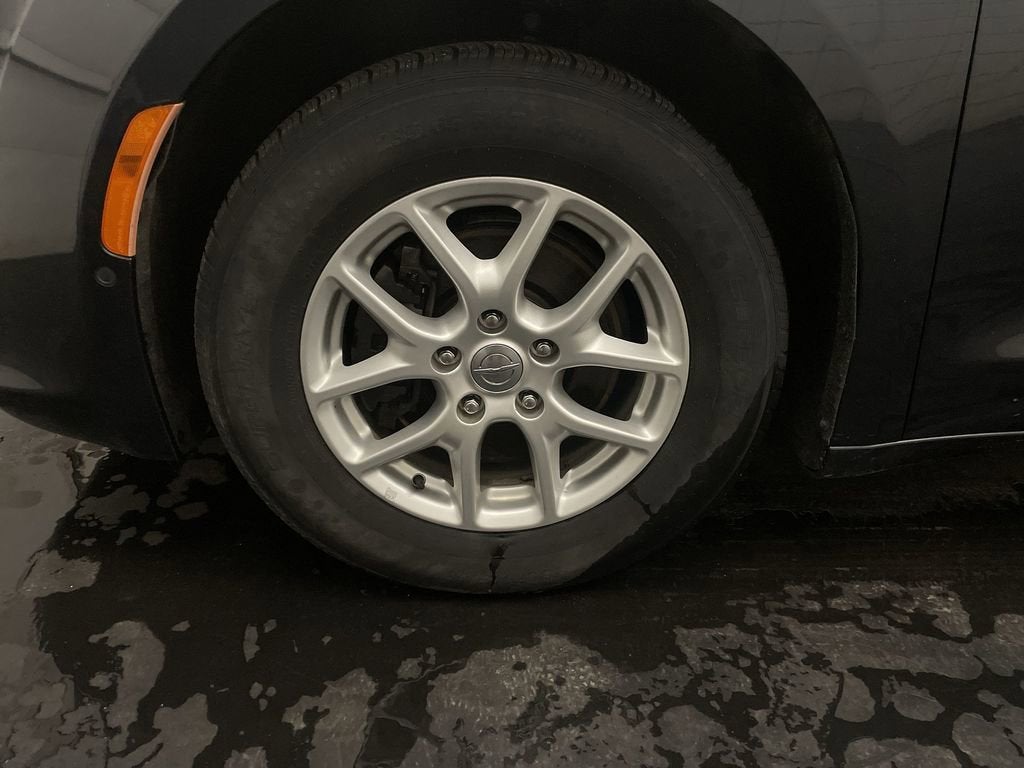 2020 Chrysler Pacifica Touring