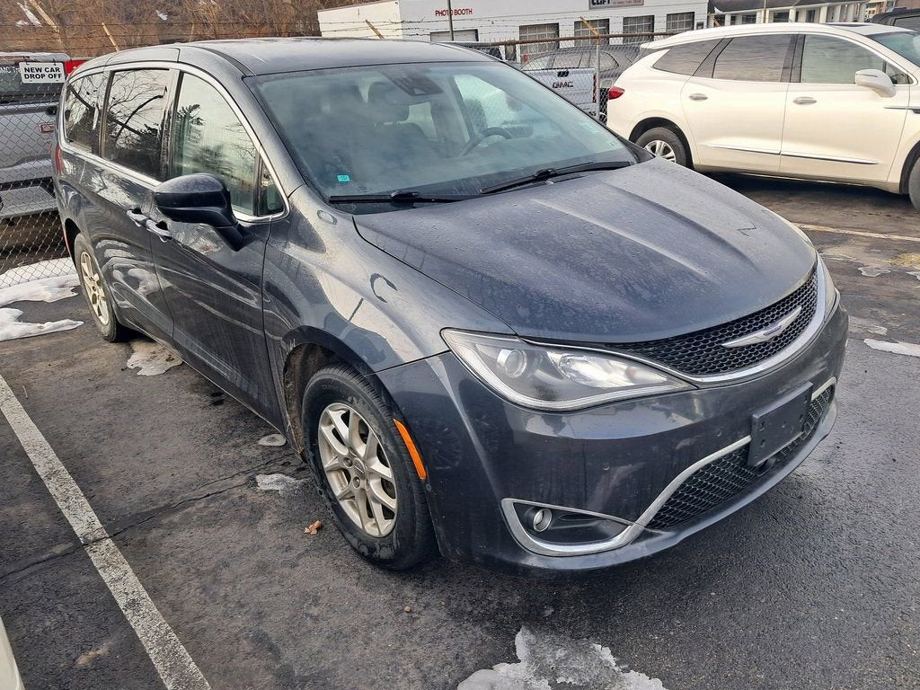2020 Chrysler Pacifica Touring