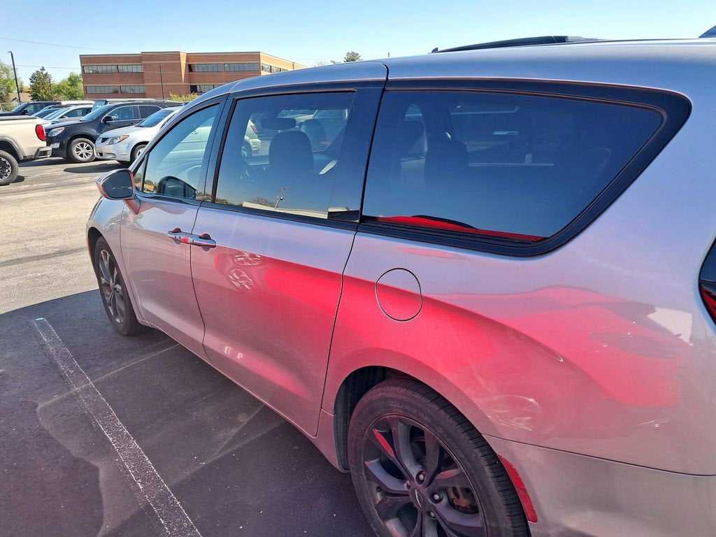 2019 Chrysler Pacifica Touring Plus