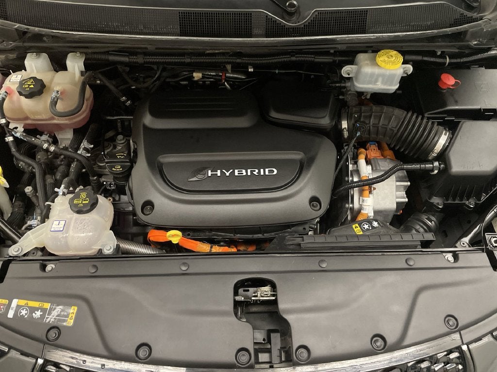 2022 Chrysler Pacifica Hybrid Touring L