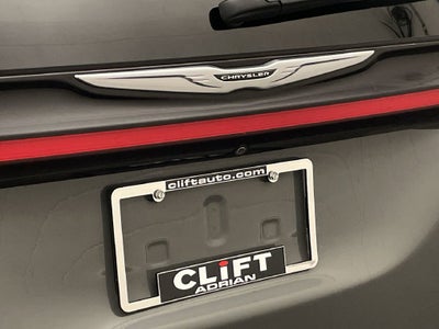 2022 Chrysler Pacifica Hybrid Touring L