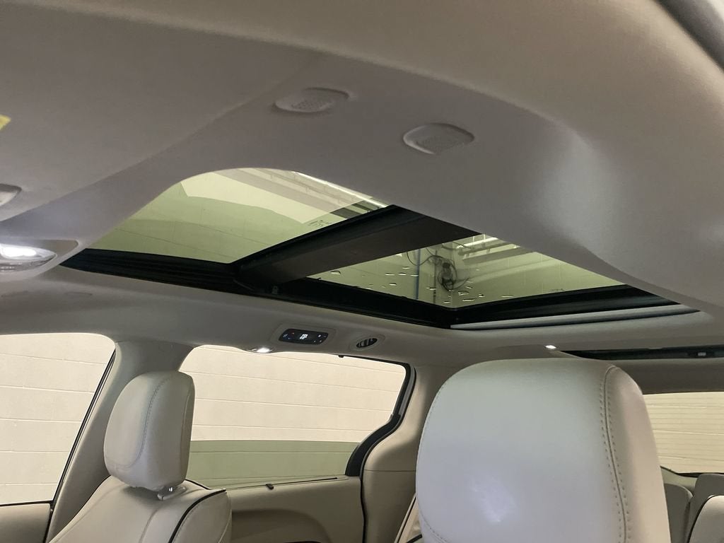 2021 Chrysler Pacifica Limited AWD