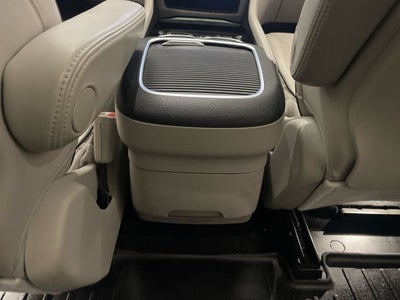 2021 Chrysler Pacifica Limited AWD