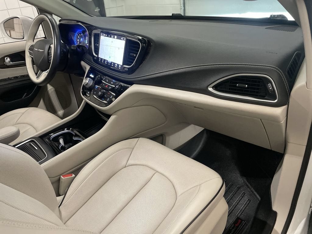 2021 Chrysler Pacifica Limited AWD