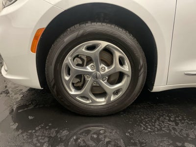 2021 Chrysler Pacifica Limited AWD