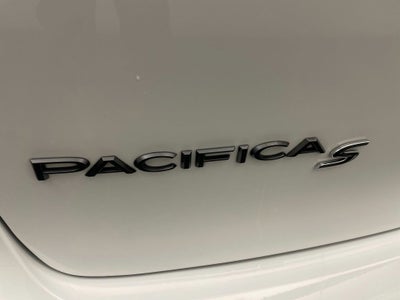 2025 Chrysler Pacifica Limited AWD