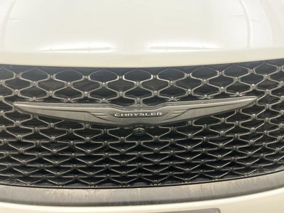 2025 Chrysler Pacifica Limited AWD