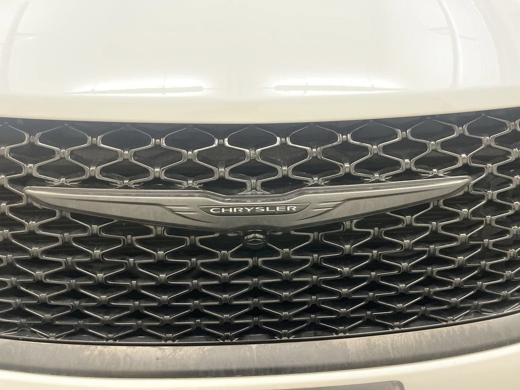 2025 Chrysler Pacifica Limited AWD