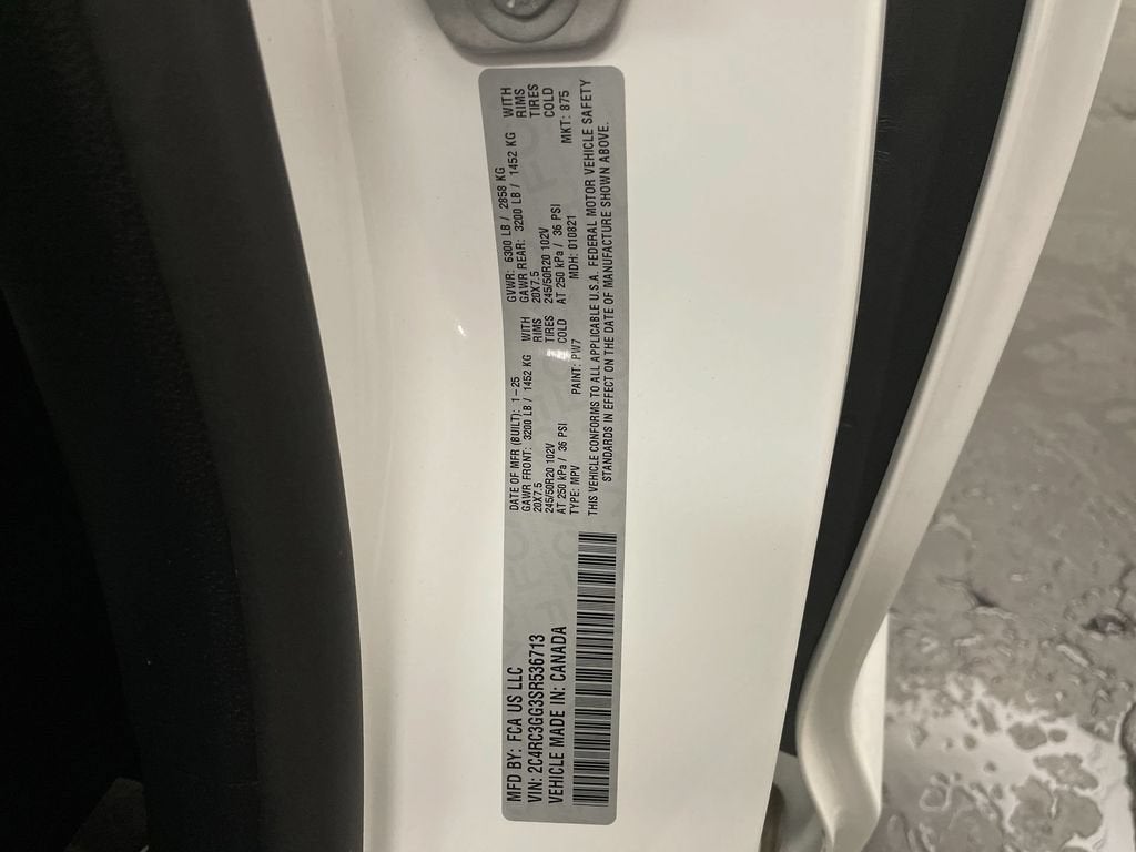 2025 Chrysler Pacifica Limited AWD