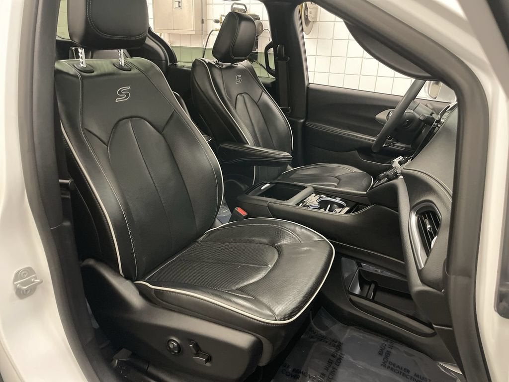 2022 Chrysler Pacifica Limited