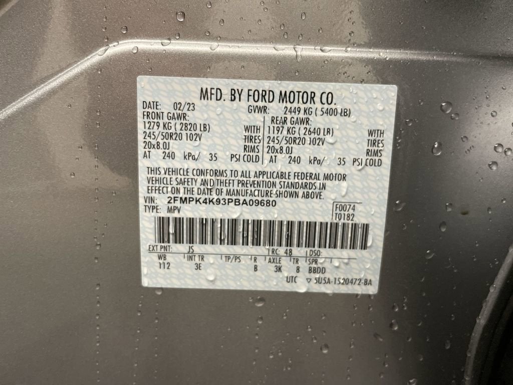 2023 Ford Edge Titanium