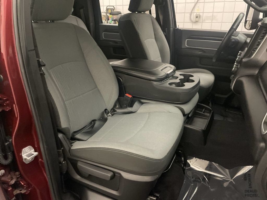 2022 RAM 2500 Big Horn Crew Cab 4x4 6'4" Box