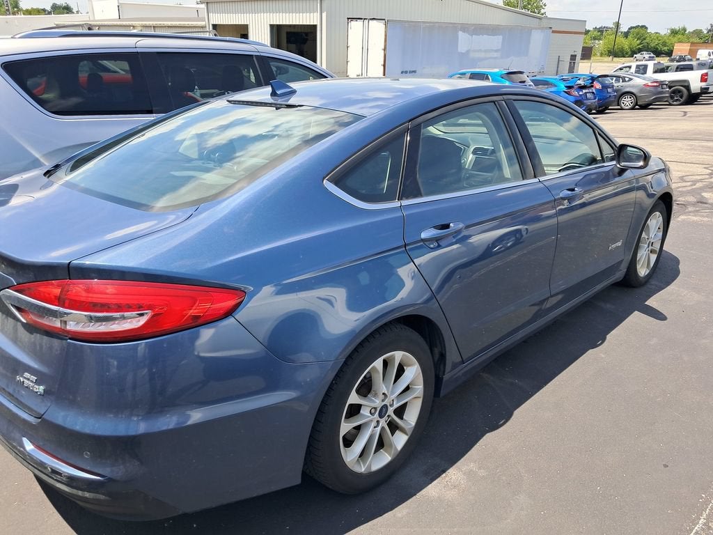 2019 Ford Fusion Hybrid SE